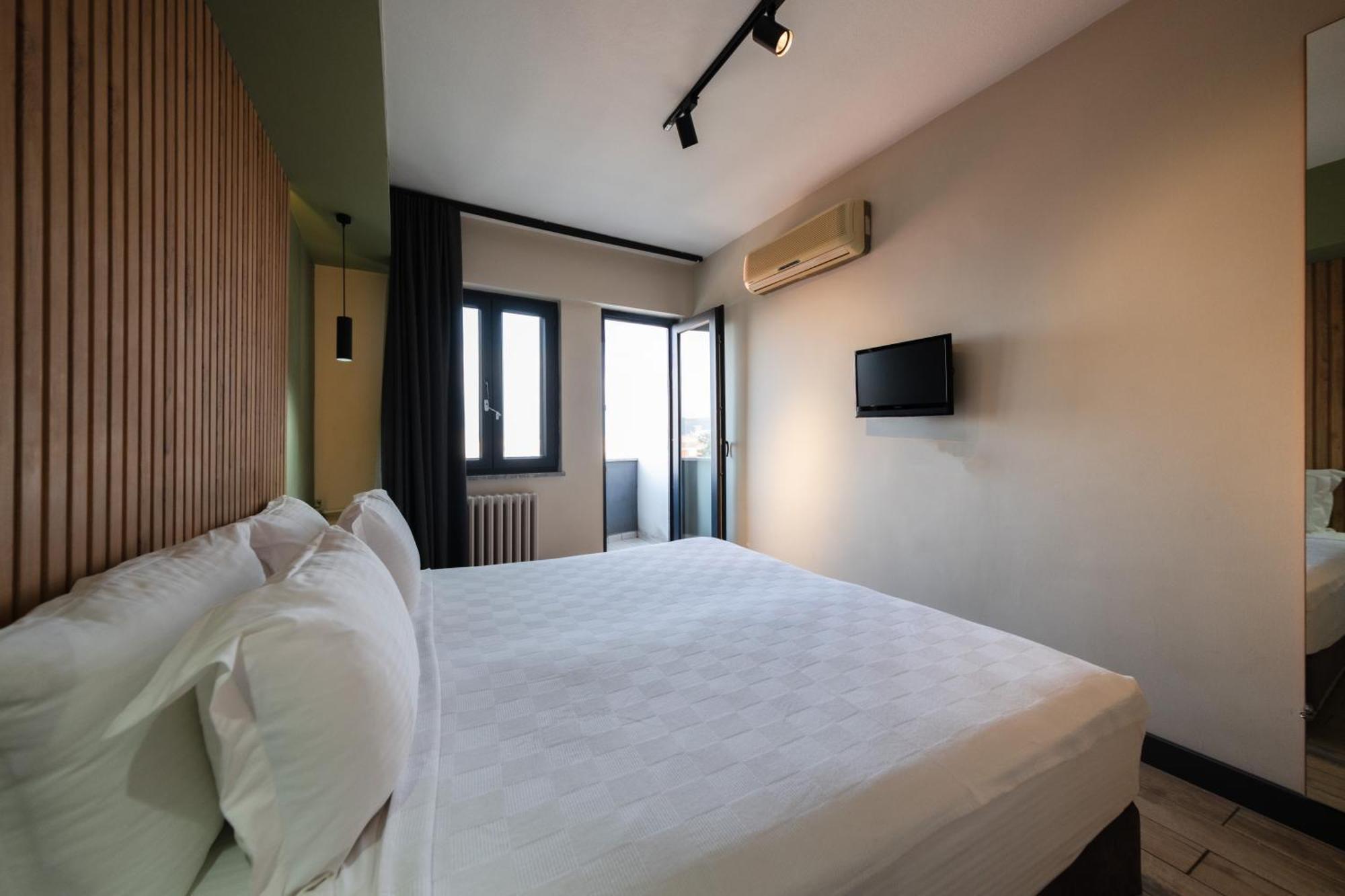 צ'נקלה Polek Hotel מראה חיצוני תמונה