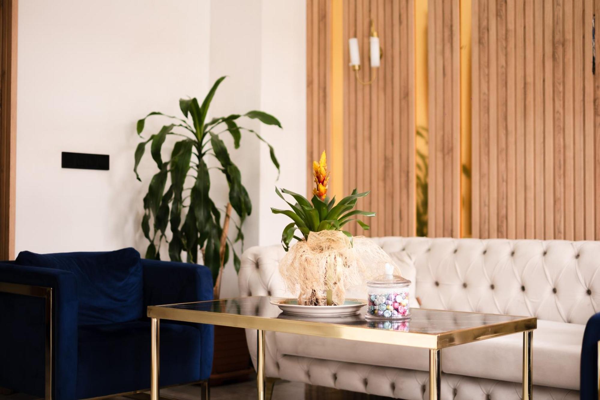 צ'נקלה Polek Hotel מראה חיצוני תמונה
