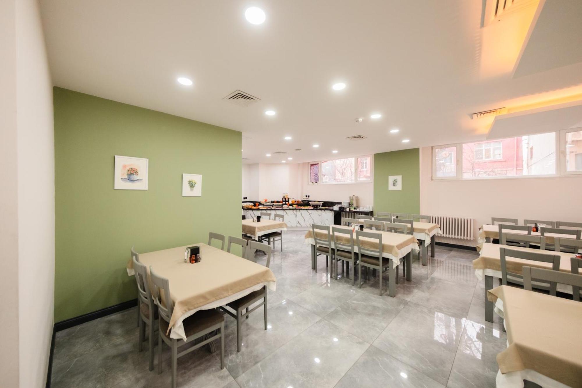 צ'נקלה Polek Hotel מראה חיצוני תמונה