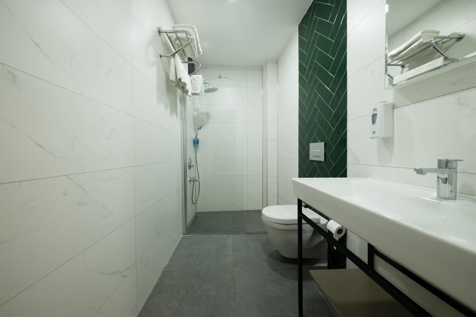 צ'נקלה Polek Hotel מראה חיצוני תמונה
