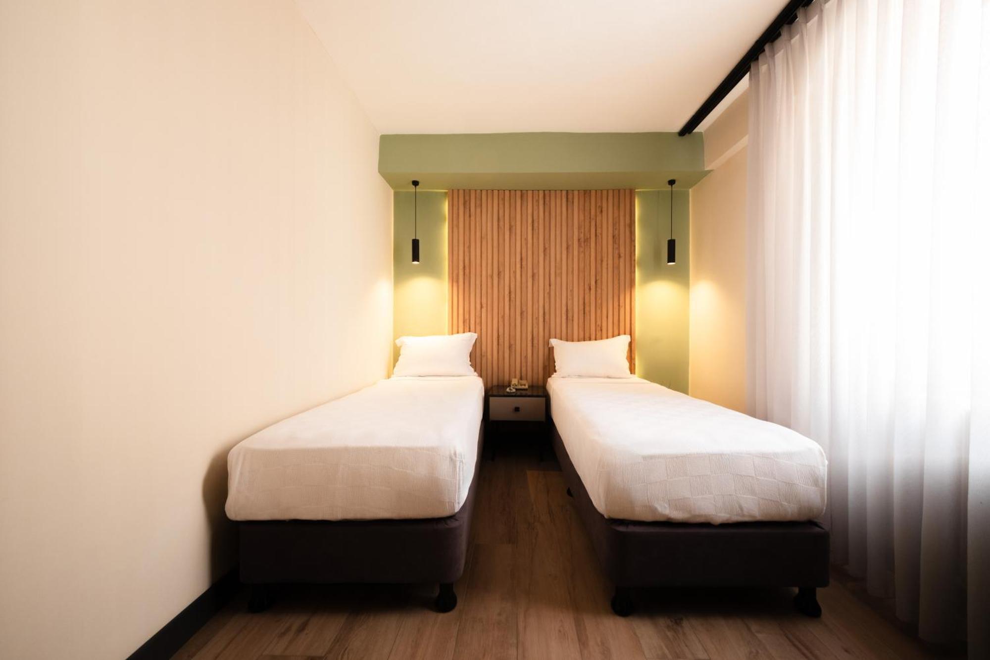 צ'נקלה Polek Hotel מראה חיצוני תמונה