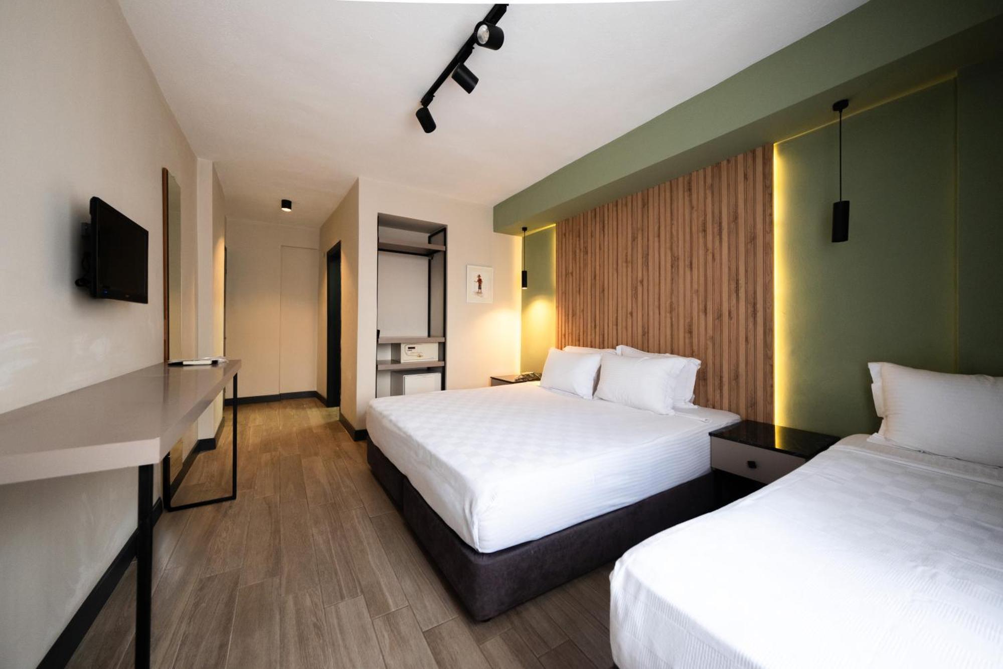 צ'נקלה Polek Hotel מראה חיצוני תמונה