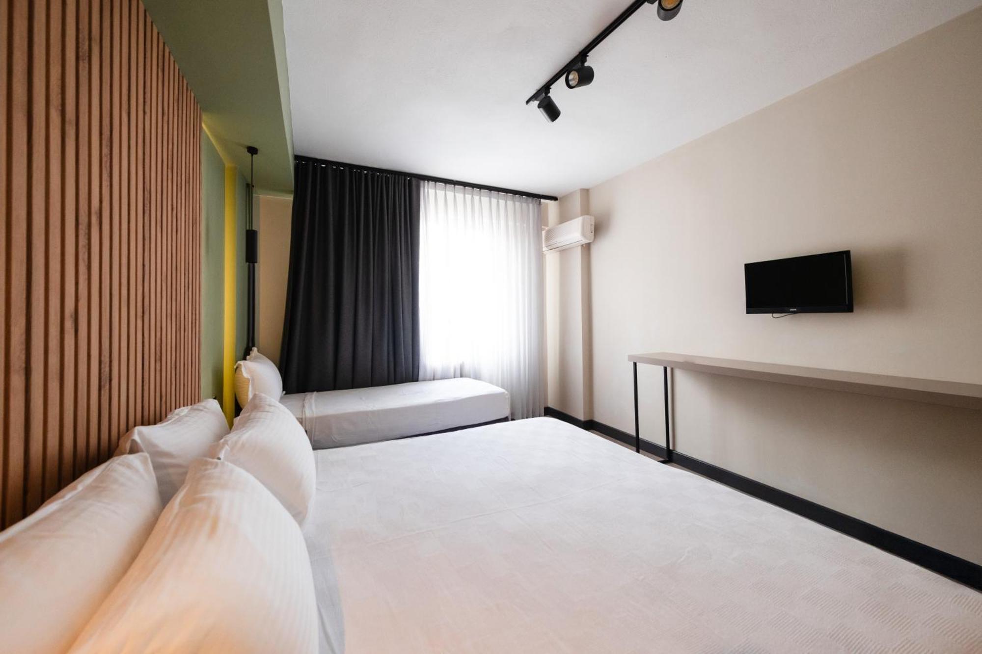 צ'נקלה Polek Hotel מראה חיצוני תמונה