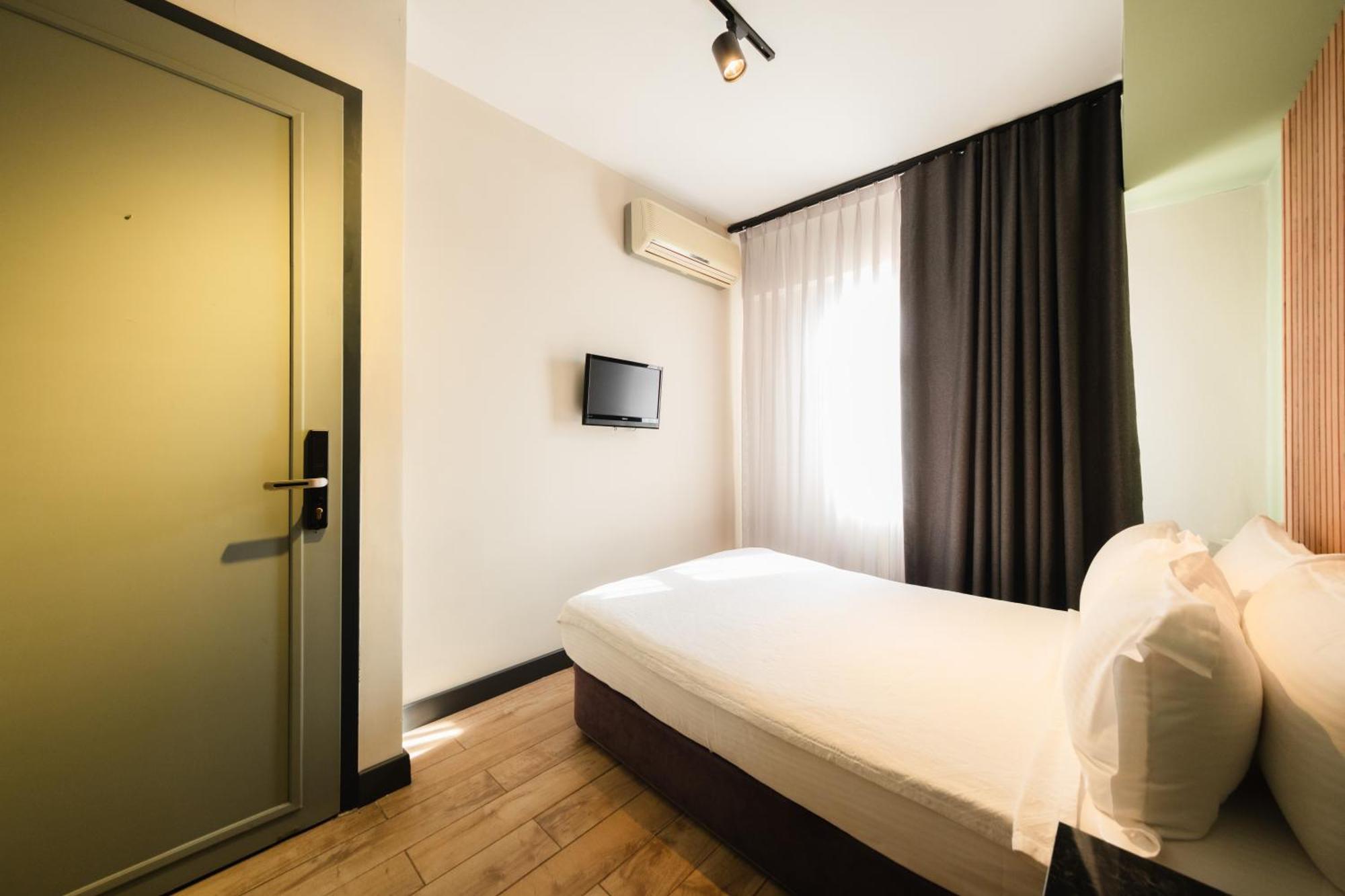 צ'נקלה Polek Hotel מראה חיצוני תמונה